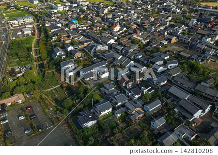 Aerial photograph of a residential area in Mima City, Tokushima Prefecture. Aerial photograph of a residential area in Mima City, Tokushima Prefecture. 142810208