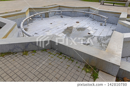 Empty Water Fountain Park Empty Water Fountain Park 142810780
