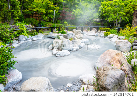 Oita Beppu Hell Tour: Oniishi Bozu Hell Oita Beppu Hell Tour: Oniishi Bozu Hell 142814701
