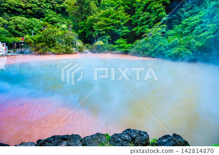 Oita Beppu Hell Tour: Blood Pond Hell Oita Beppu Hell Tour: Blood Pond Hell 142814870