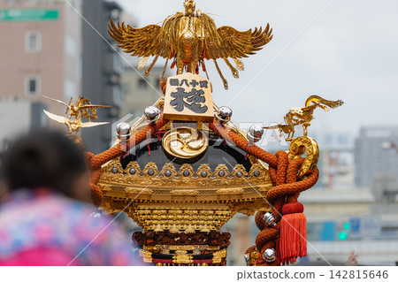 Tomioka Hachimangu Shrine示例節日女神 Tomioka Hachimangu Shrine示例節日女神 142815646