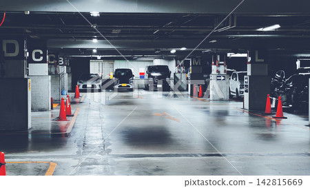 Underground parking lot scenery Underground parking lot scenery 142815669