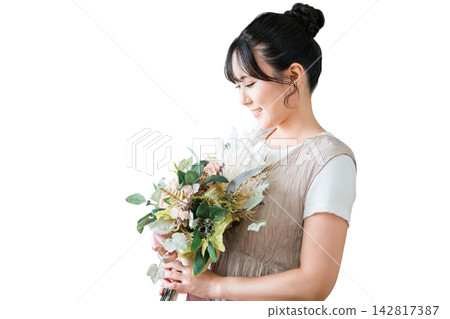 時尚的女人與乾燥花贓物 時尚的女人與乾燥花贓物 142817387