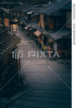 Stone steps and the lights of townhouses Stone steps and the lights of townhouses 142818206
