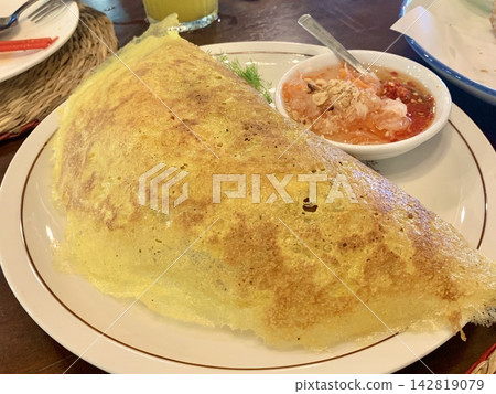 Banh Xeo (Vietnamese omelet) Banh Xeo (Vietnamese omelet) 142819079