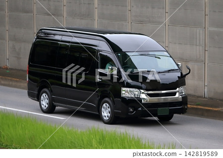 一箱車圖片 一箱車圖片 142819589
