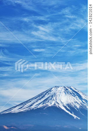 靜岡縣朝霧高原的藍天和富士山 靜岡縣朝霧高原的藍天和富士山 142821014
