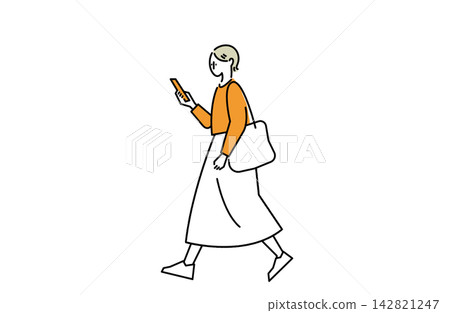 走的婦女,當觀看智能手機時 走的婦女,當觀看智能手機時 142821247