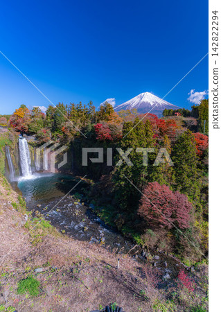 【富士山圖片】秋景 - 秋季紅葉時分的乙宿瀑布和富士山【靜岡縣】 【富士山圖片】秋景 - 秋季紅葉時分的乙宿瀑布和富士山【靜岡縣】 142822294