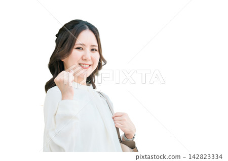 做拳頭泵的女商人 142823334