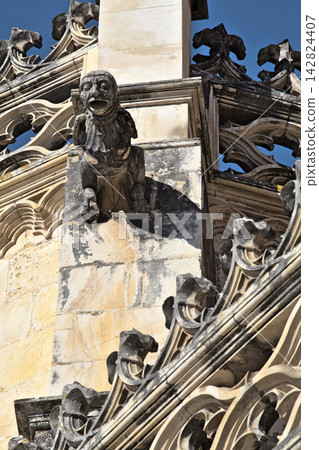 Discover stunning gargoyle sculptures at Batalha Monastery in Portugal Discover stunning gargoyle sculptures at Batalha Monastery in Portugal 142824407