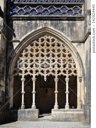 Intricate architecture of Batalha Monastery in Portugal, a UNESCO World Heritage site 142824445