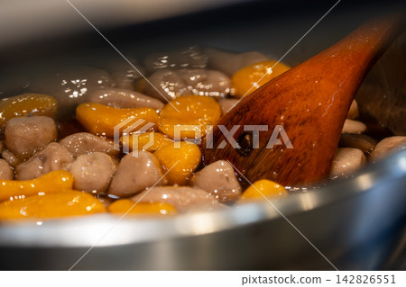 九份山城的芋圓甜湯 九份山城的芋圓甜湯 142826551