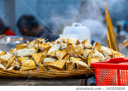 九份山城的豆腐小吃 九份山城的豆腐小吃 142826899