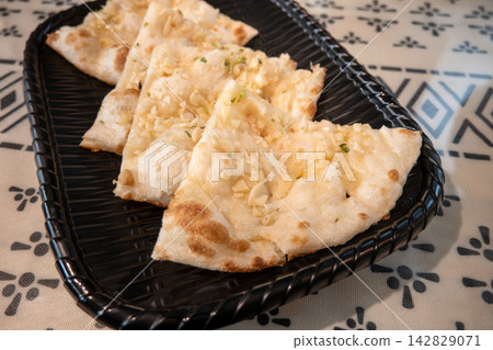 Indian naan (ナン) Indian naan (ナン) 142829071