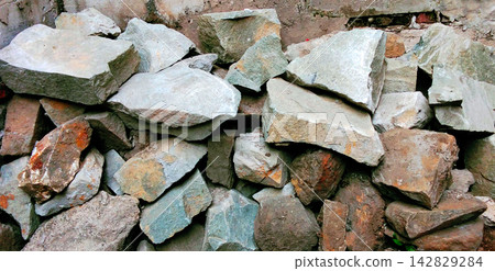 Pile of Rough Cut Stones and Rock Boulders Pile of Rough Cut Stones and Rock Boulders 142829284