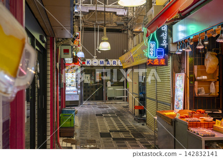 大阪鶴橋商店街 大阪鶴橋商店街 142832141