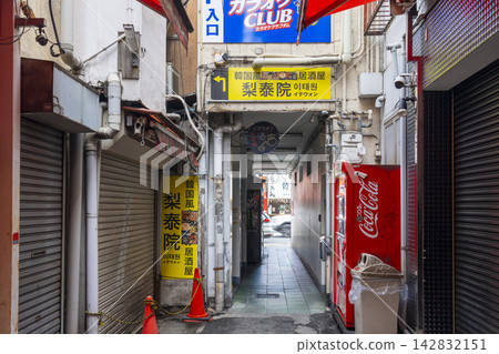 大阪鶴橋商店街 大阪鶴橋商店街 142832151