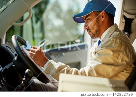 Delivery man, courier transport or van with clipboard for shipping, transportation service and distribution. Male person, vehicle and pen for online shopping order or logistics worker, box or mail Delivery man, courier transport or van with clipboard for shipping, transportation service and distribution. Male person, vehicle and pen for online shopping order or logistics worker, box or mail 142832789