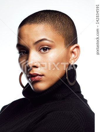 Bald woman, portrait and beauty or skincare in studio for glow, foundation and cosmetics. Female person, face and model with self care, dermatology and treatment for wellness by white background Bald woman, portrait and beauty or skincare in studio for glow, foundation and cosmetics. Female person, face and model with self care, dermatology and treatment for wellness by white background 142834591