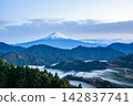 Mount Fuji as seen in the early morning from Shimizu Yoshiwara (Shizuoka Prefecture) 142837741