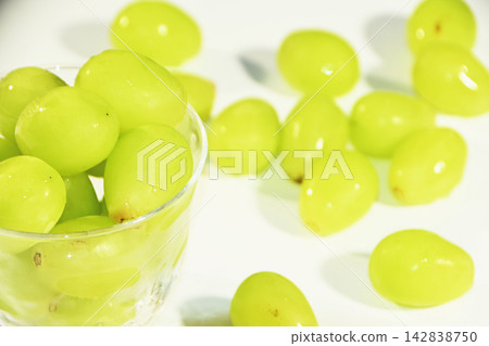 Image of Muscat Image of Muscat 142838750