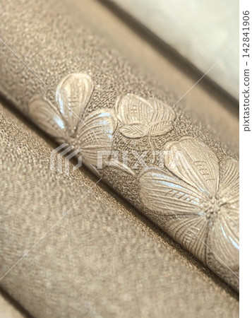 Elegant floral wallpaper design enhancing interior aesthetics Elegant floral wallpaper design enhancing interior aesthetics 142841906