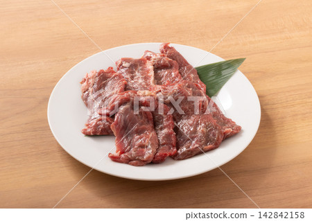 [New Zealand] Beef Skirt Steak for Yakiniku (Japanese BBQ) 142842158