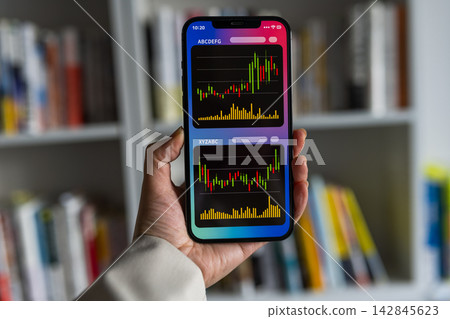 如何在智慧型手機上查看股票價格圖表 如何在智慧型手機上查看股票價格圖表 142845623