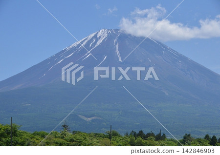 富士山(朝日浦/靜岡縣富士宮市) 富士山(朝日浦/靜岡縣富士宮市) 142846903
