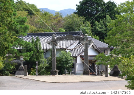 At Kagamiyama Shrine (Karatsu City, Saga Prefecture) 142847565
