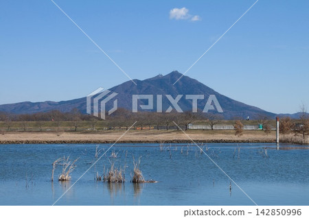 桃島洪氾區與筑波山 桃島洪氾區與筑波山 142850996