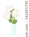 White bouquet and vase - gentle flowers 142855745