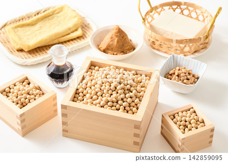 Various soy products Various soy products 142859095