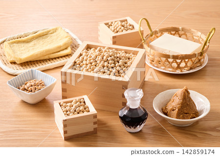 Various soy products Various soy products 142859174