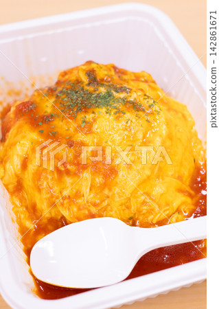 Delicious Omelet Rice Bento Delicious Omelet Rice Bento 142861671