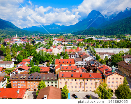 Town Hall in Garmisch-partenkirchen in Germany Town Hall in Garmisch-partenkirchen in Germany 142862065