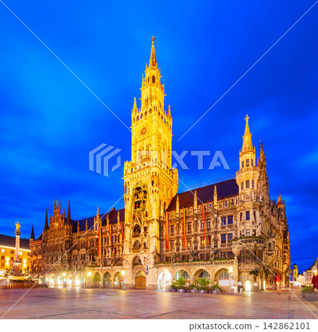 New Town Hall or Neues Rathaus, Munich New Town Hall or Neues Rathaus, Munich 142862101