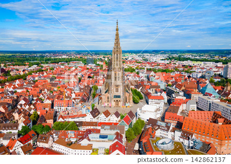 Ulm Minster Church aerial panoramic view, Germany Ulm Minster Church aerial panoramic view, Germany 142862137