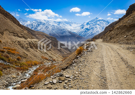 Mountain landscape view from Pamir highway, Tajikistan Mountain landscape view from Pamir highway, Tajikistan 142862660