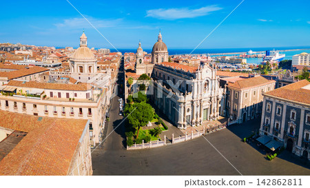 Catania Cathedral, Badia di Sant Agata Church aerial view Catania Cathedral, Badia di Sant Agata Church aerial view 142862811