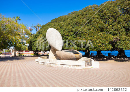 Fontana Bios at the seaside public park, Messina Fontana Bios at the seaside public park, Messina 142862852