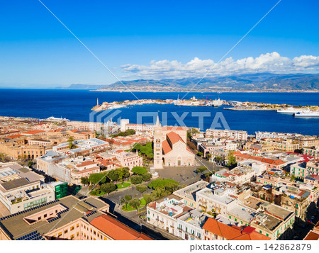 Messina Cathedral or Duomo di Messina in Sicily Messina Cathedral or Duomo di Messina in Sicily 142862879