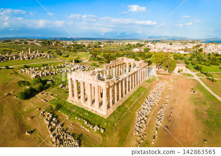 Hera Temple aerial panoramic view at Selinunte acropolis Hera Temple aerial panoramic view at Selinunte acropolis 142863565