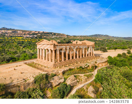 Temple of Concordia aerial panoramic view, Agrigento 142863578
