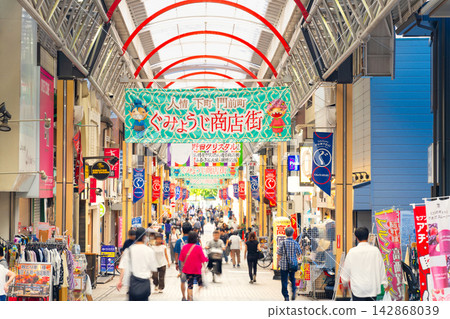 橫濱 古名寺觀音通商店街 142868039