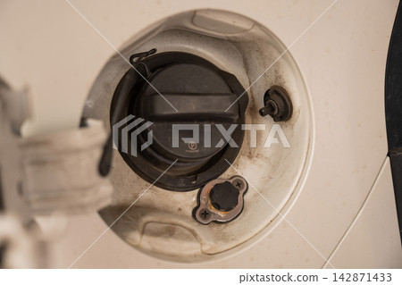 Close-up of the LPG tank. 142871433