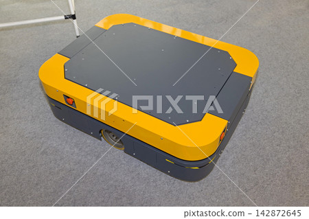 Autonomous Mobile Robot Floor 142872645