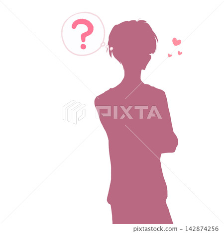 一個心存疑慮的男人，雙臂交叉，浪漫，剪影 142874256