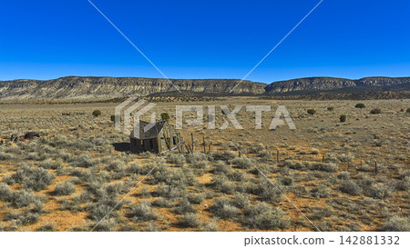 Aerial Abandoned House Desert Landscape Mount Trumbull Arizona Strip Aerial Abandoned House Desert Landscape Mount Trumbull Arizona Strip 142881332